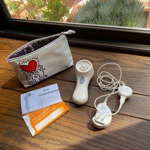 Travel Size Clarisonic Mia with Charger and Case